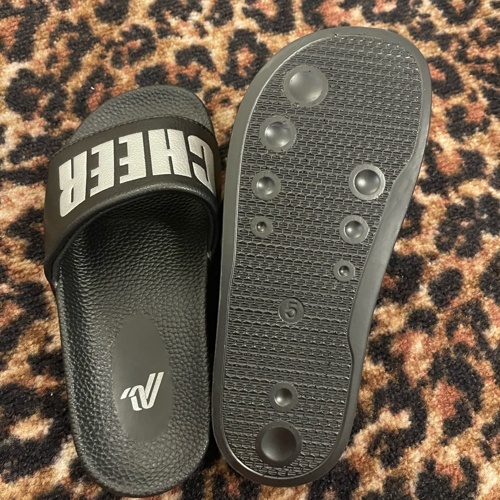 Cheer slides